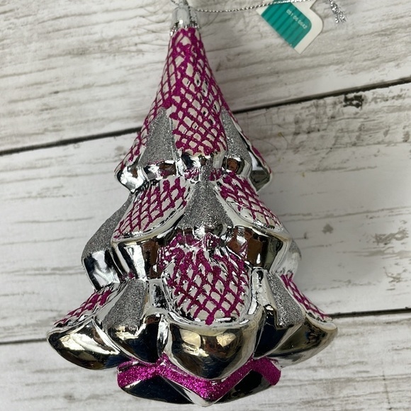 GLITTER CHRISTMAS TREE ORNAMENT pink/white NWT - Picture 1 of 6
